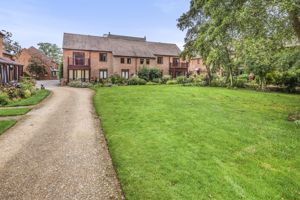 Bearwater Grounds- click for photo gallery